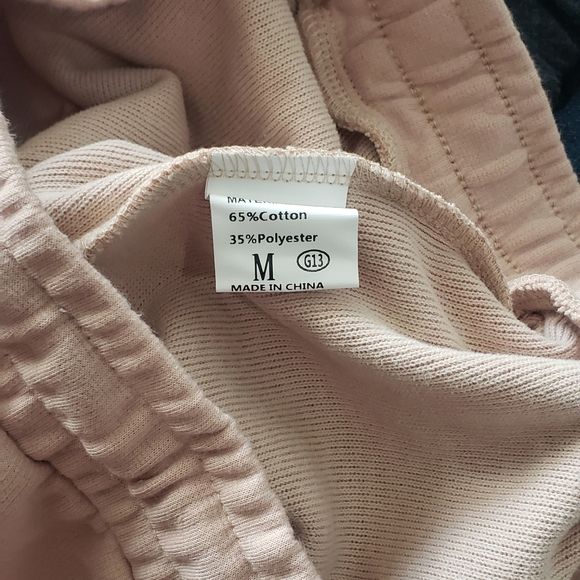 Women's pink elastic and draw string sweat pants - Picture 3 of 4